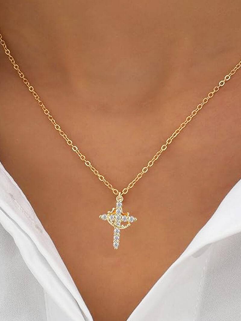 Collier pendentif croix en pierres précieuses Tabitha