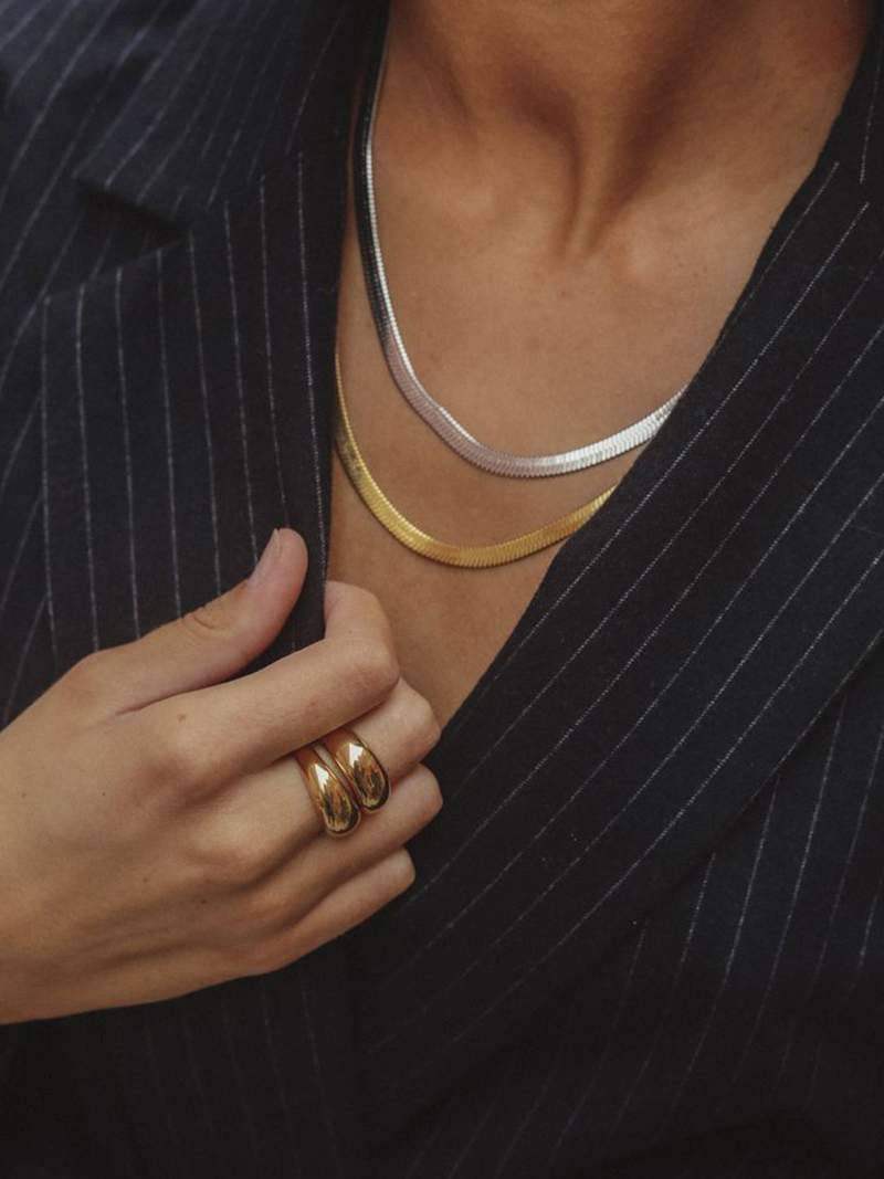 Senna Sleek Chain Necklace