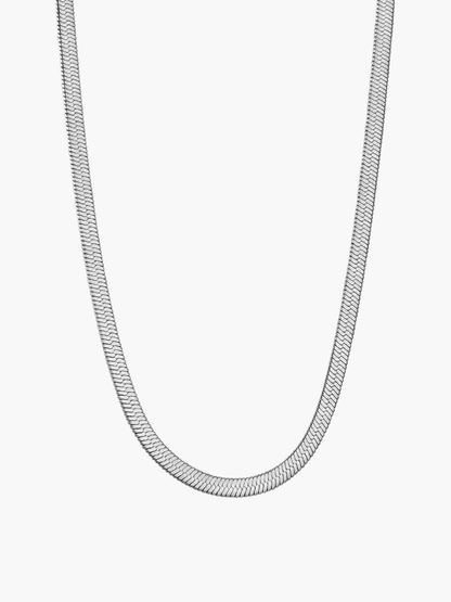Senna Sleek Chain Necklace