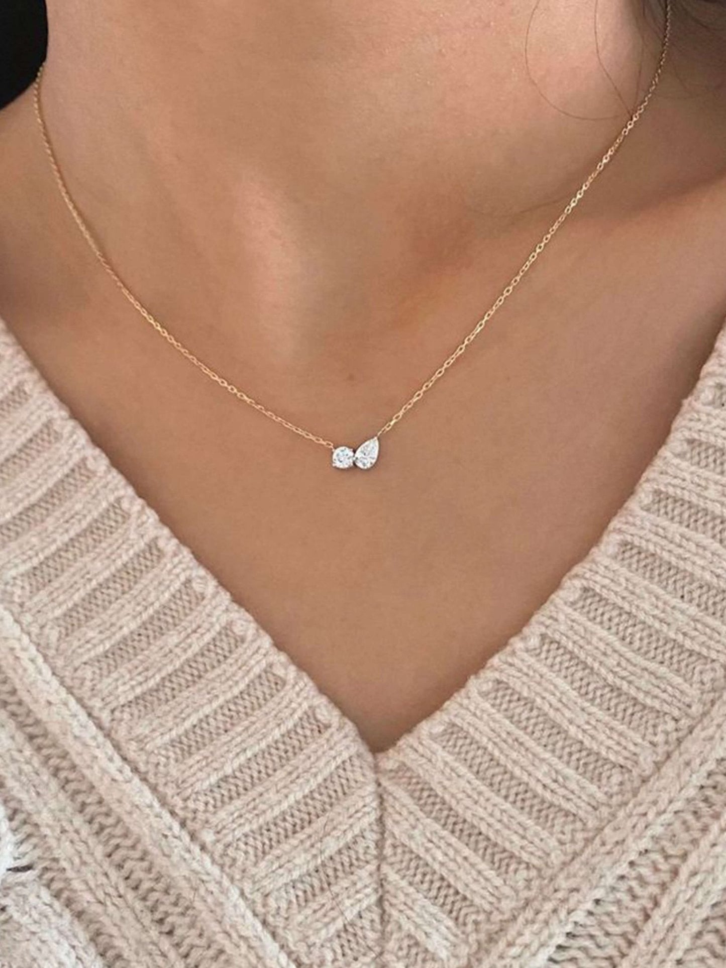 Sarah Twin Zirconia Pendant Necklace