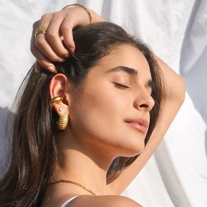 Jannet Chunky Hoop Earrings