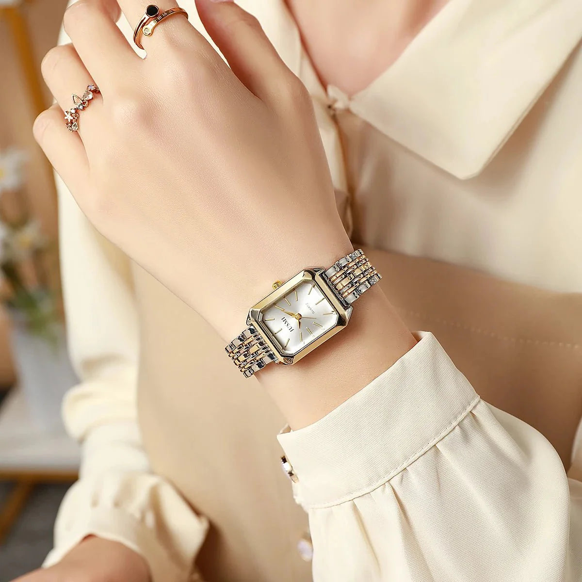 Aisleen Square Watch