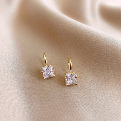 Amy Zirconia Earrings
